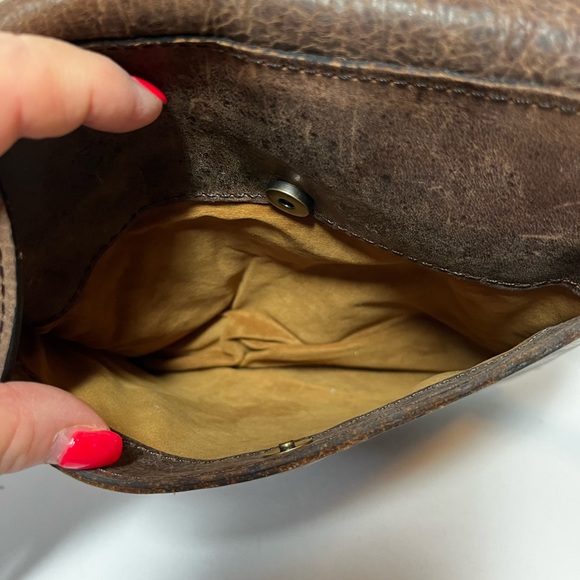 Patricia Nash studded sunburst crossbody bag - Picture 10 of 14